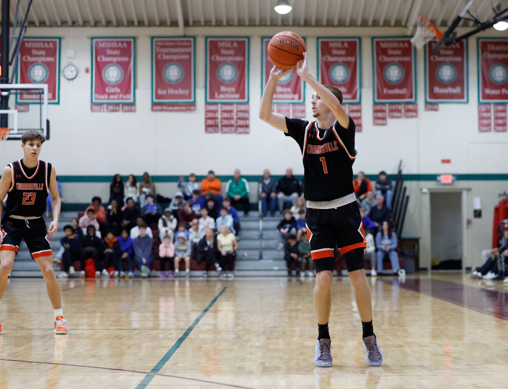Don Maurer Holiday Invitational, championship: Edwardsville v. Ladue